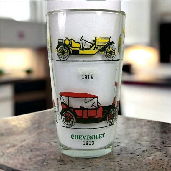 Vintage ANCHOR HOCKING (qty 2 ) 7" Vintage Cars Glass Cocktail Shaker No… - Picture 3 of 6